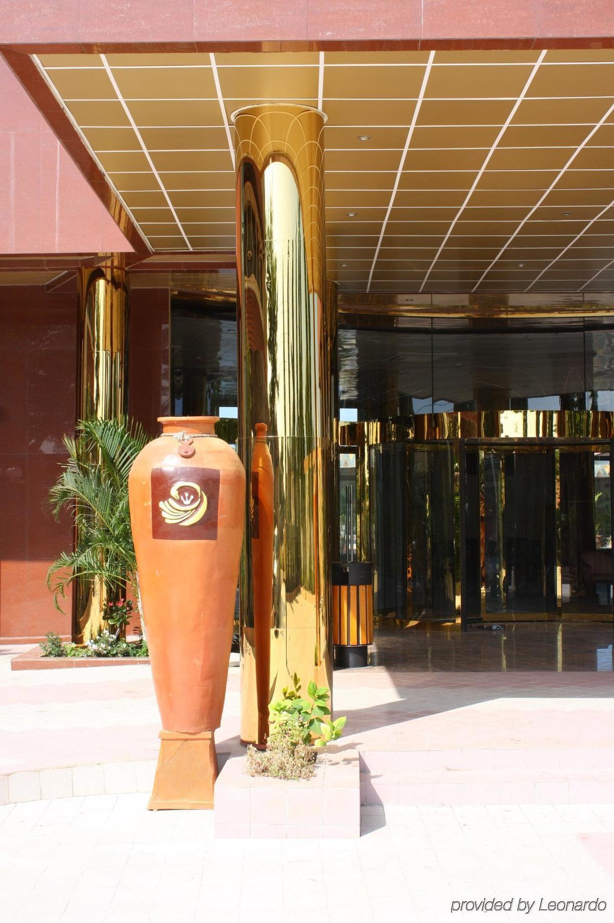 Royal Nick Hotel Lashibi エクステリア 写真