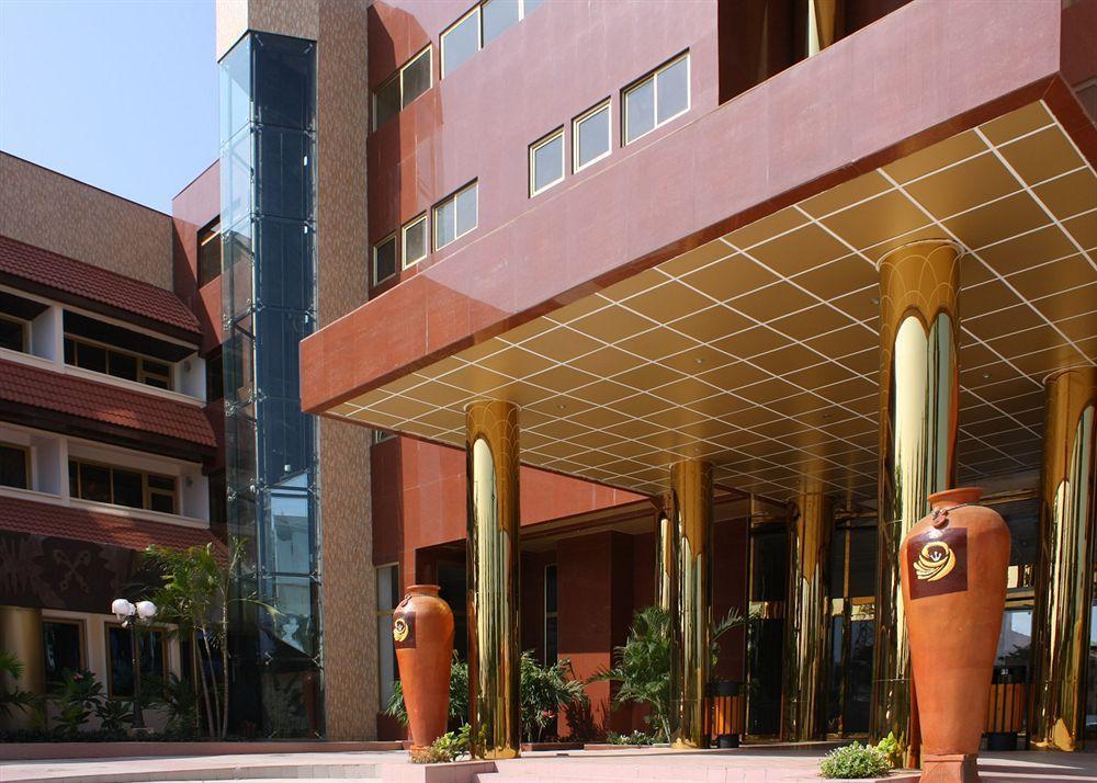 Royal Nick Hotel Lashibi エクステリア 写真