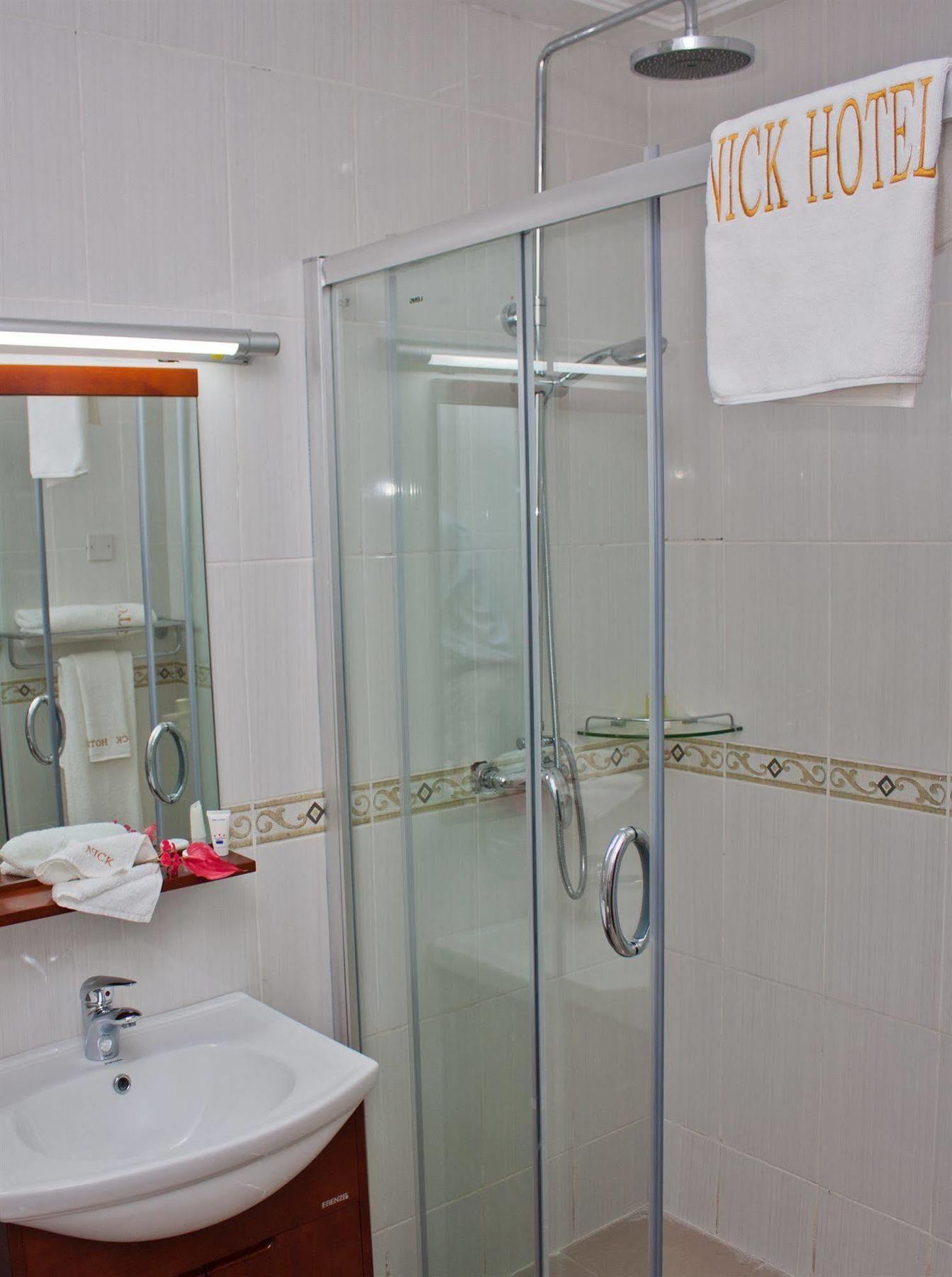 Royal Nick Hotel Lashibi エクステリア 写真