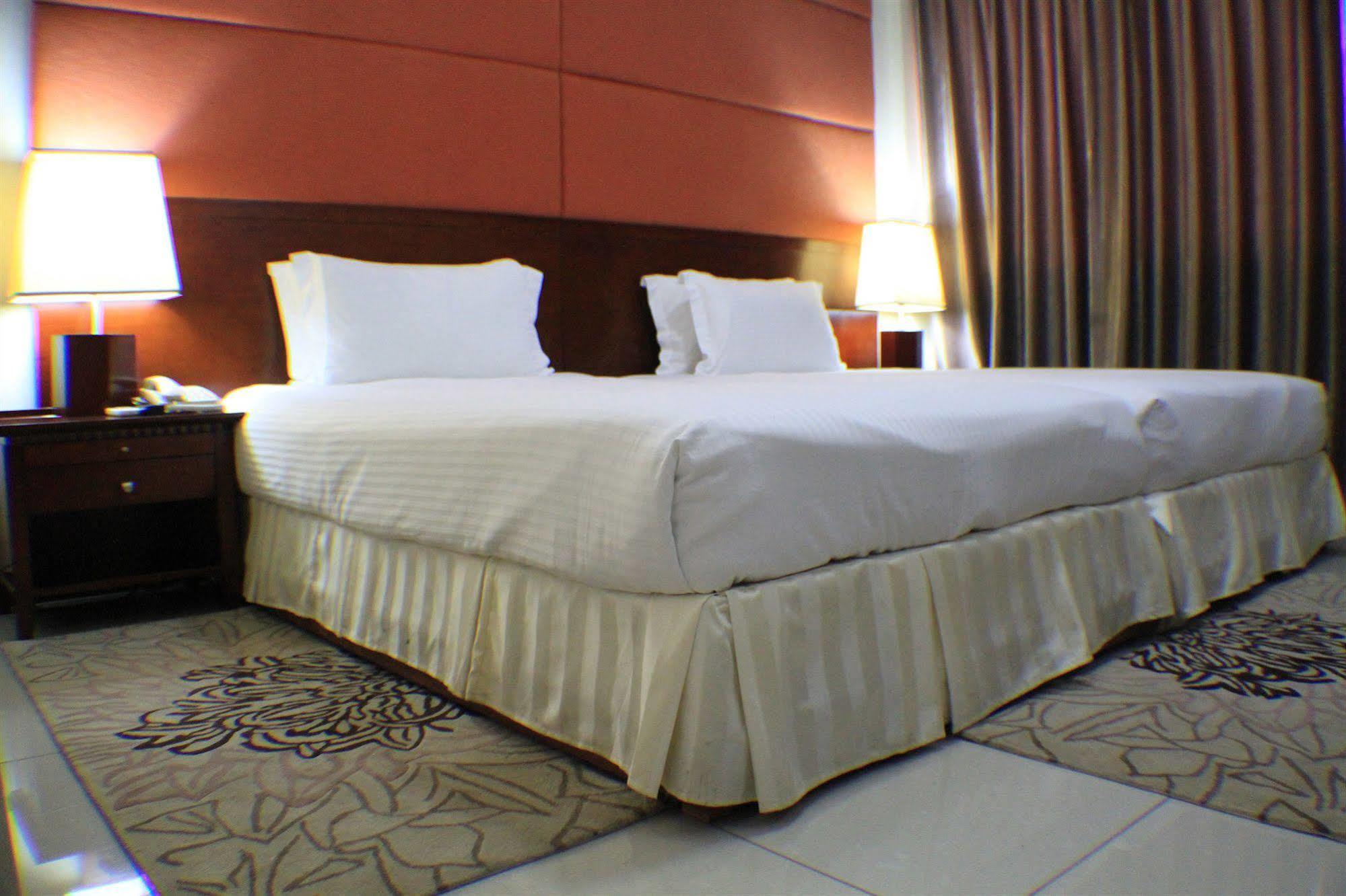 Royal Nick Hotel Lashibi エクステリア 写真