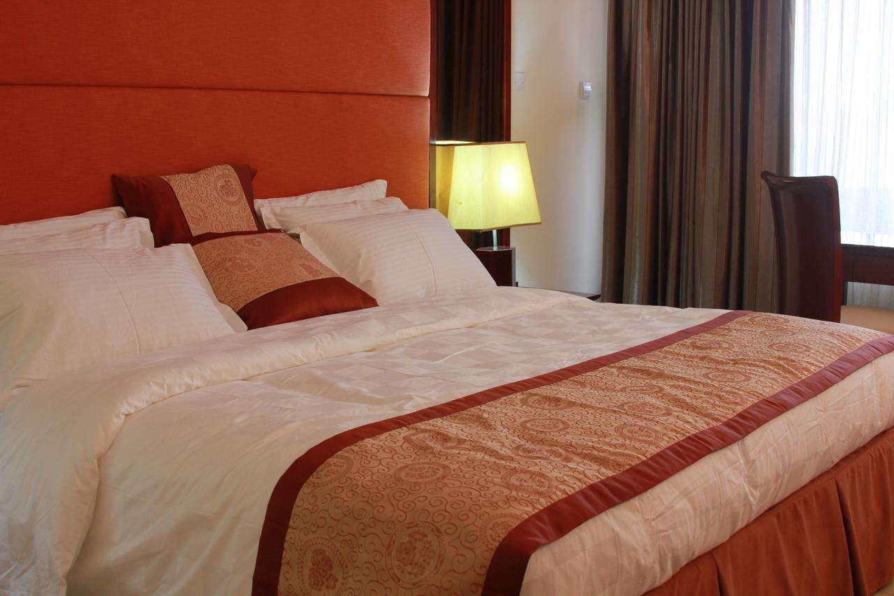 Royal Nick Hotel Lashibi エクステリア 写真