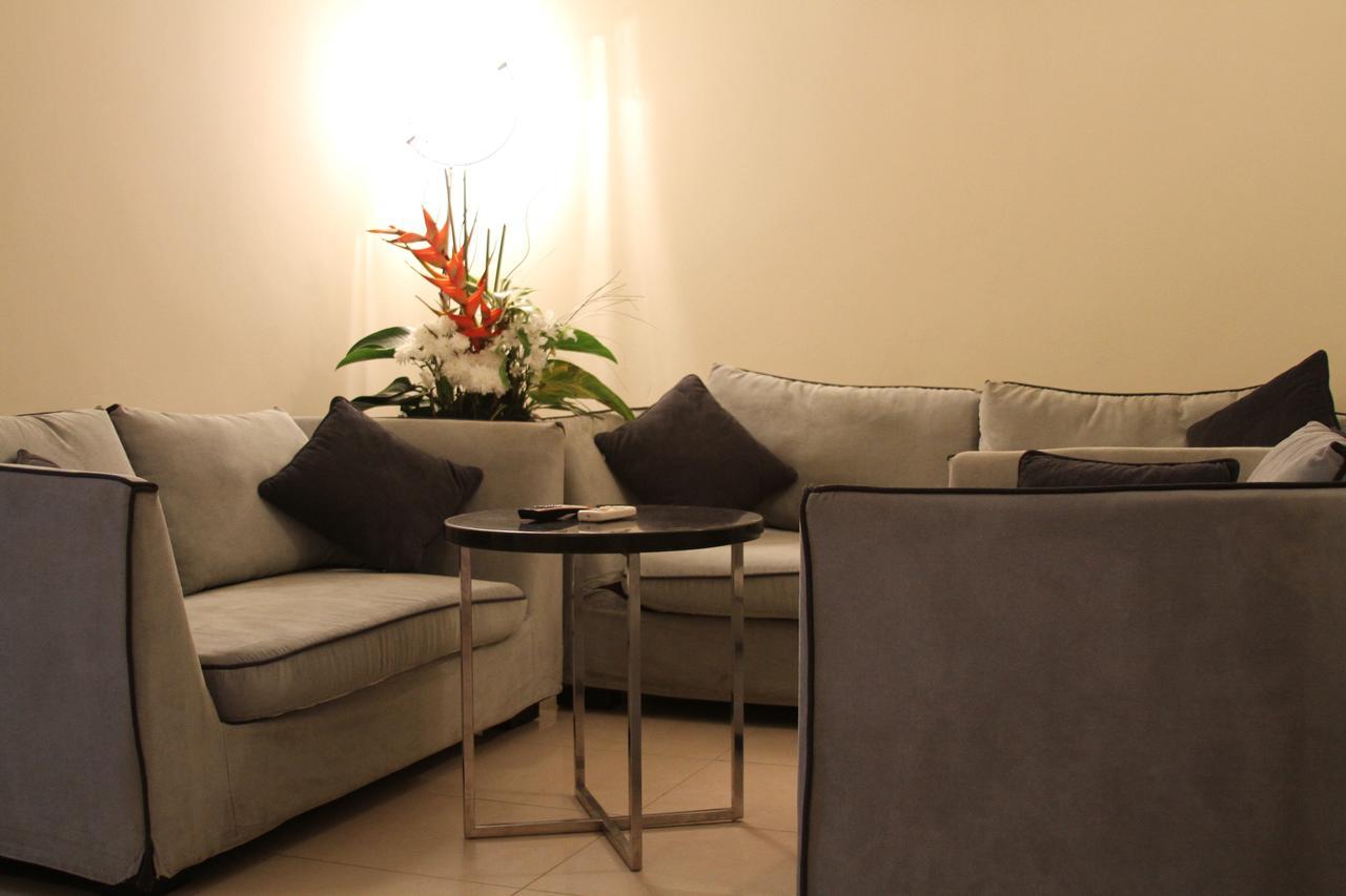 Royal Nick Hotel Lashibi エクステリア 写真